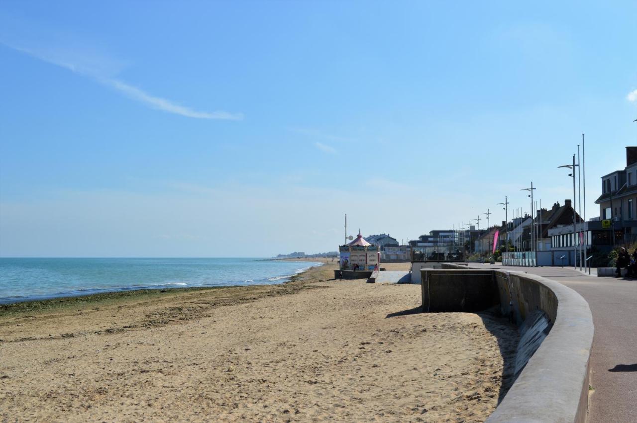 Appartement Moderne Avec Terrasse A 500M De La Mer Courseulles-sur-Mer Exterior foto